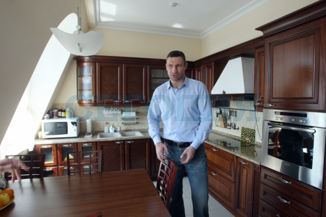 Файл:Кличко - квартира 8.jpg