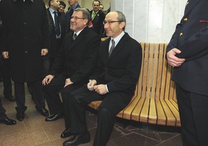 Файл:Лавки Кернес.jpg