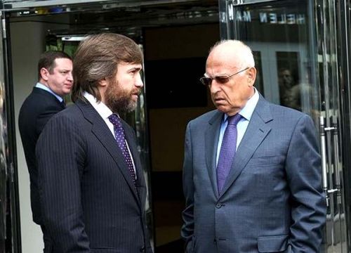 Файл:Новинский Черномырдин.jpg