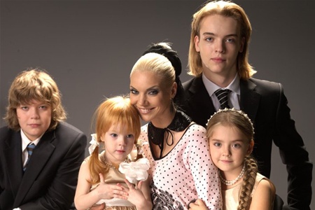 Файл:Окунская дети.jpg