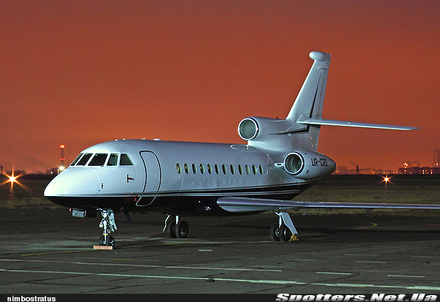 Файл:Самолет Януковича 3.jpg