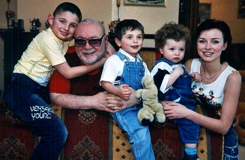 Файл:Табачник семья.jpg