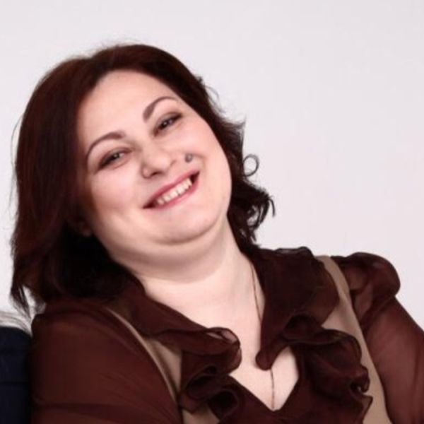Файл:Київець Олена.jpg