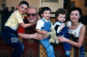 Табачник семья.jpg